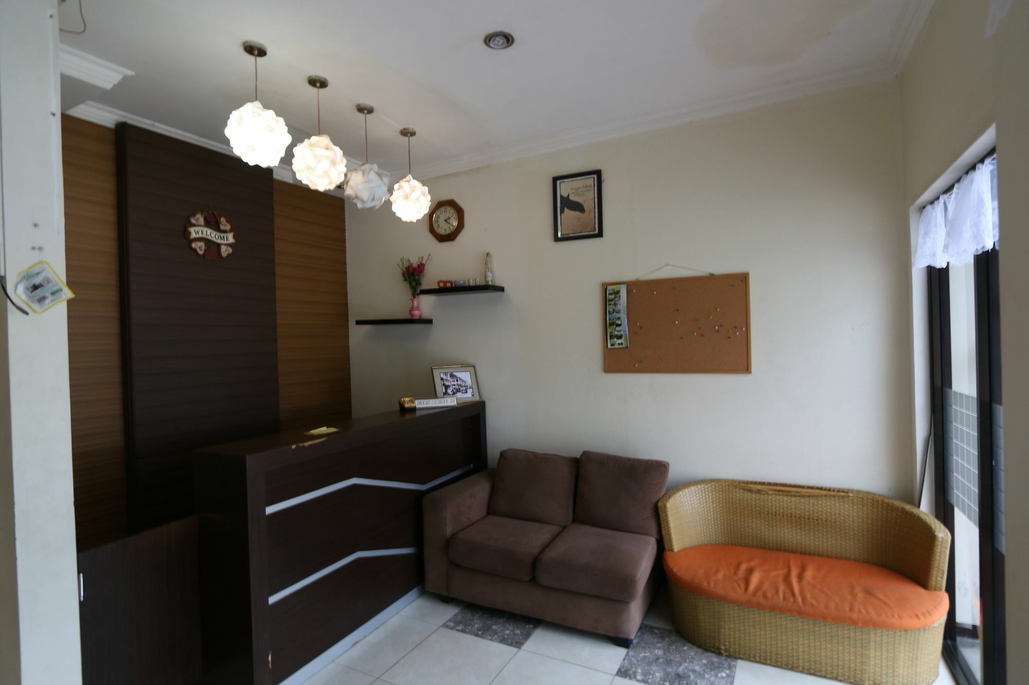 Unique Pensión 1 Pasar Baru Bandung Exterior foto